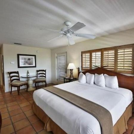 Song Of The Sea Hotel Sanibel Exterior photo