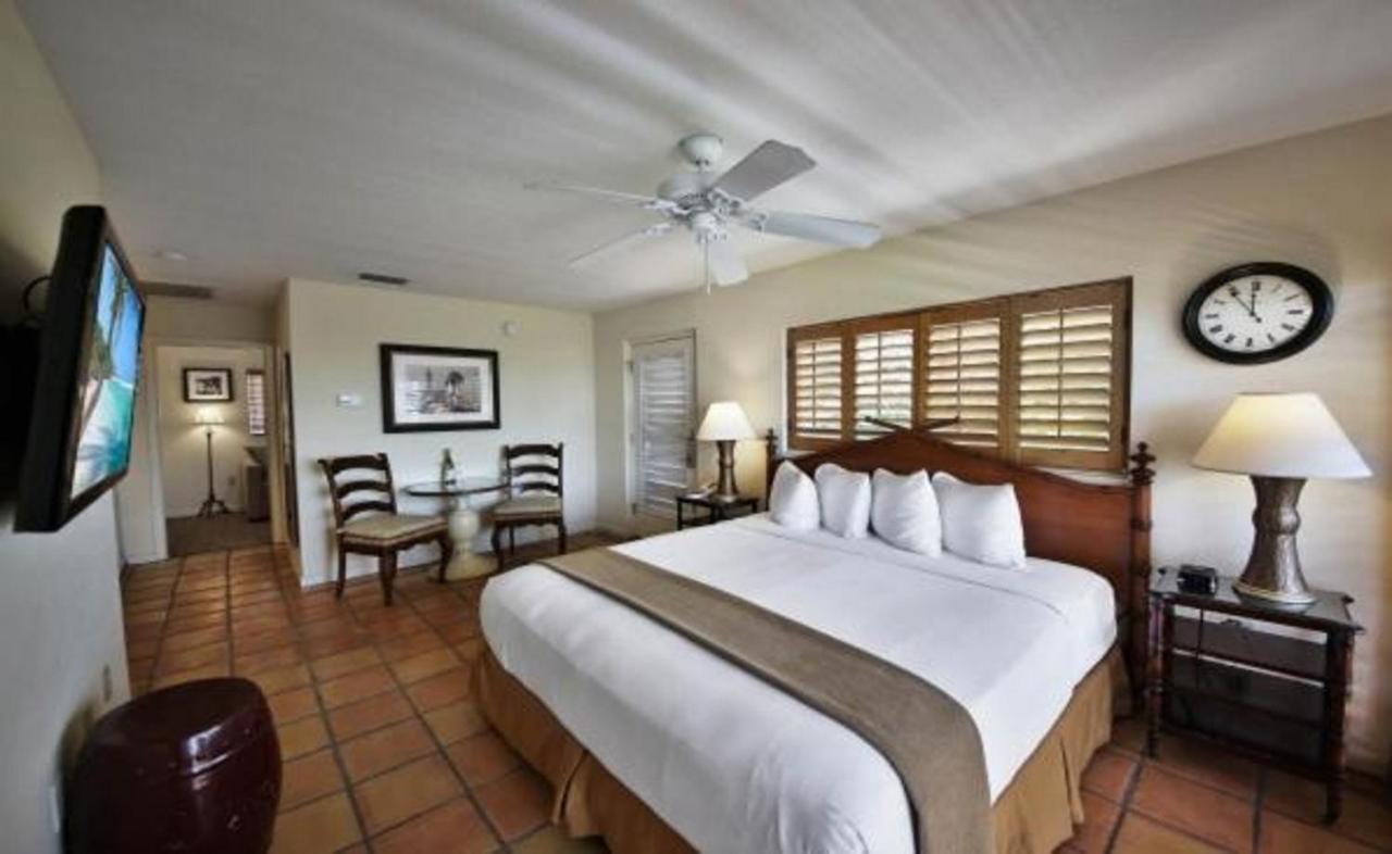 Song Of The Sea Hotel Sanibel Exterior photo